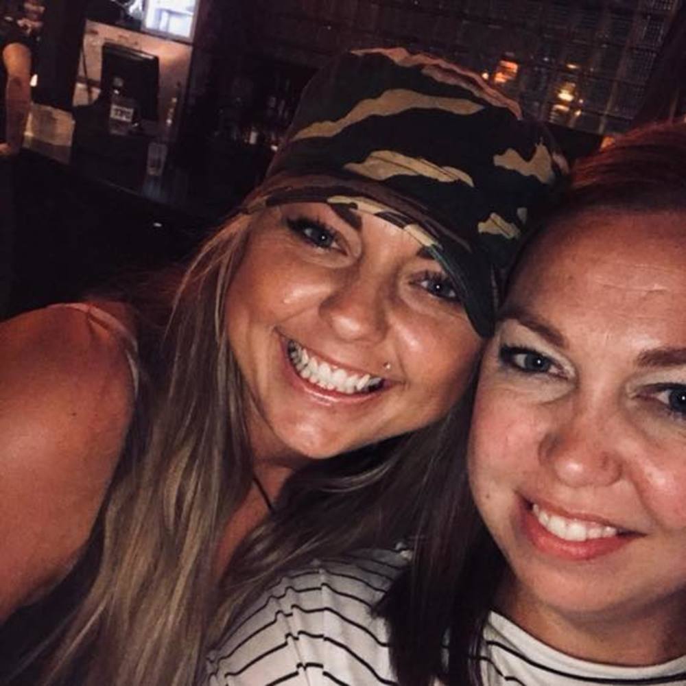 Meet your Posher, Carla